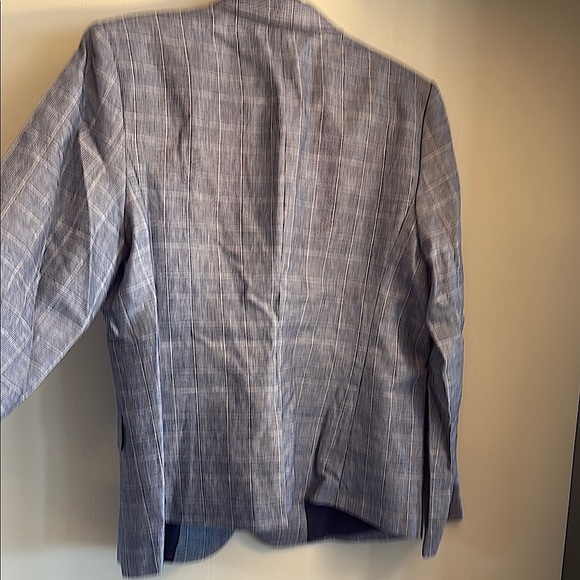 Ann Taylor Linen Blazer Modern Fit - Picture 6 of 7